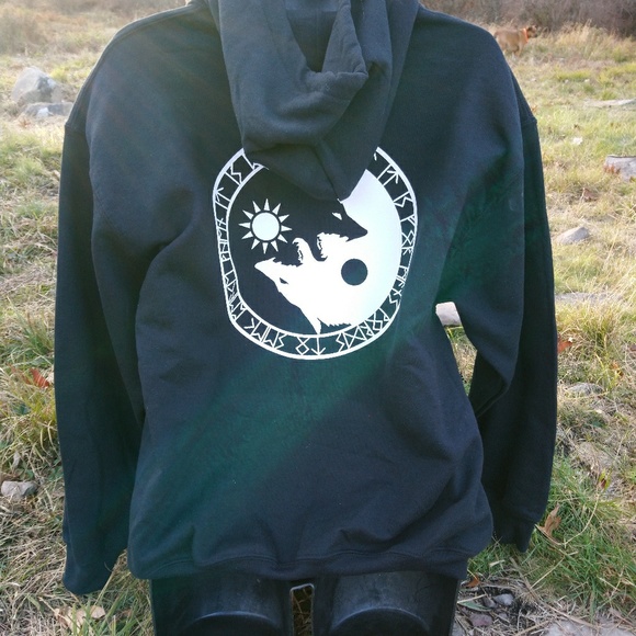 Norse pull over hoodie - Picture 2 of 4